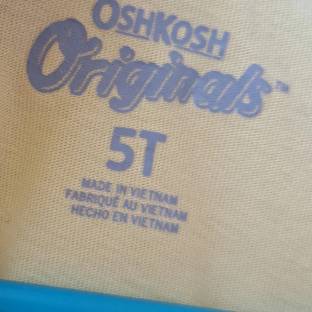 Oshkosh B'gosh Girls Grandma Tee Size 5T